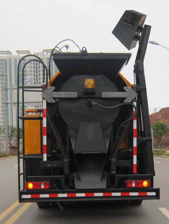 瀝青路面養(yǎng)護(hù)車 瀝青路面養(yǎng)護(hù)車
