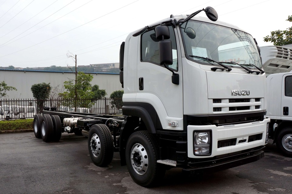 五十鈴計(jì)量檢衡車(chē)專(zhuān)用底盤(pán) 五十鈴計(jì)量檢衡車(chē)專(zhuān)用底盤(pán)