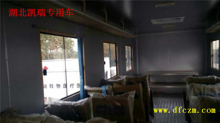 六驅越野車輛車廂布置圖 六驅越野車輛車廂布置圖